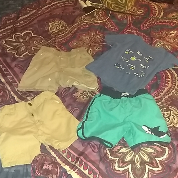 Boy clothes 18 months - Picture 4 of 8